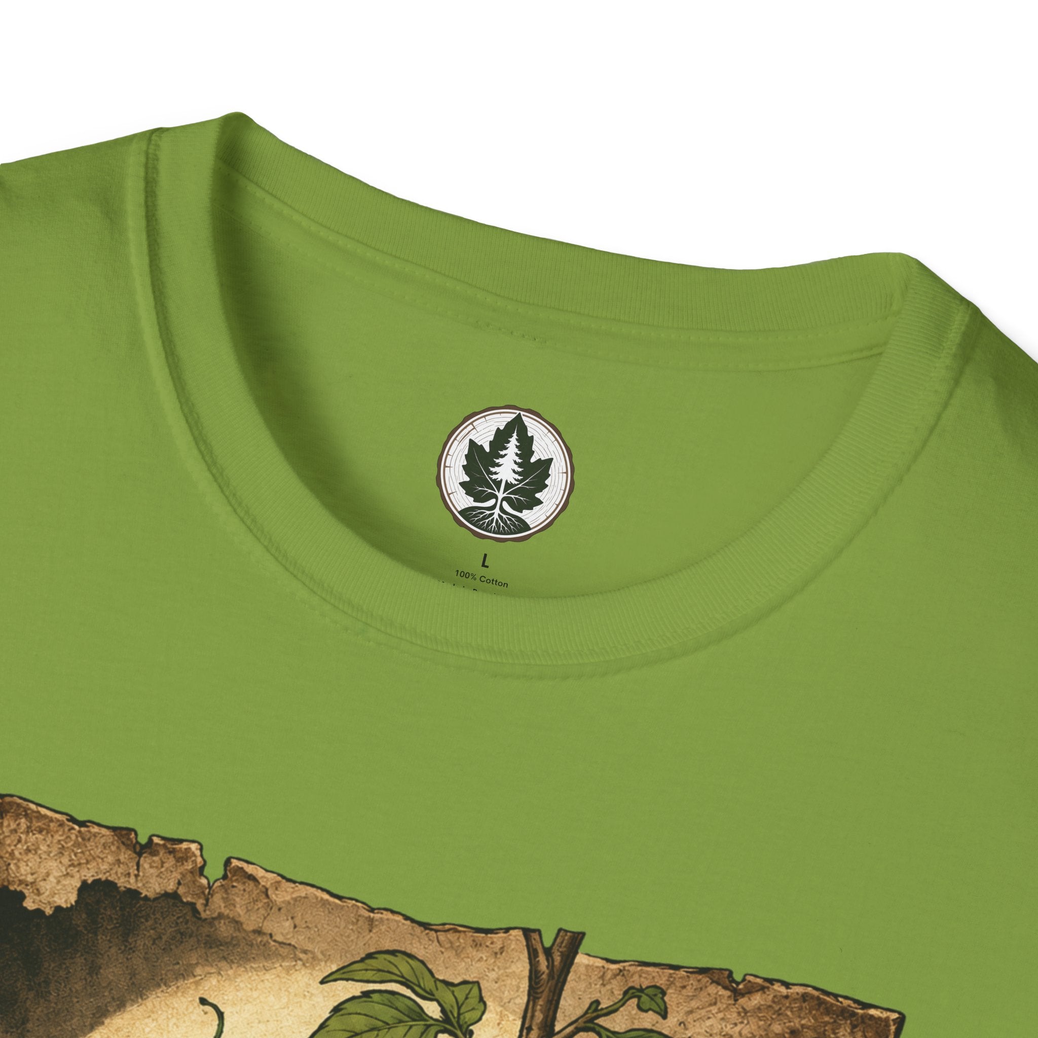 Invasive species English Ivy Outlaw T‑Shirt