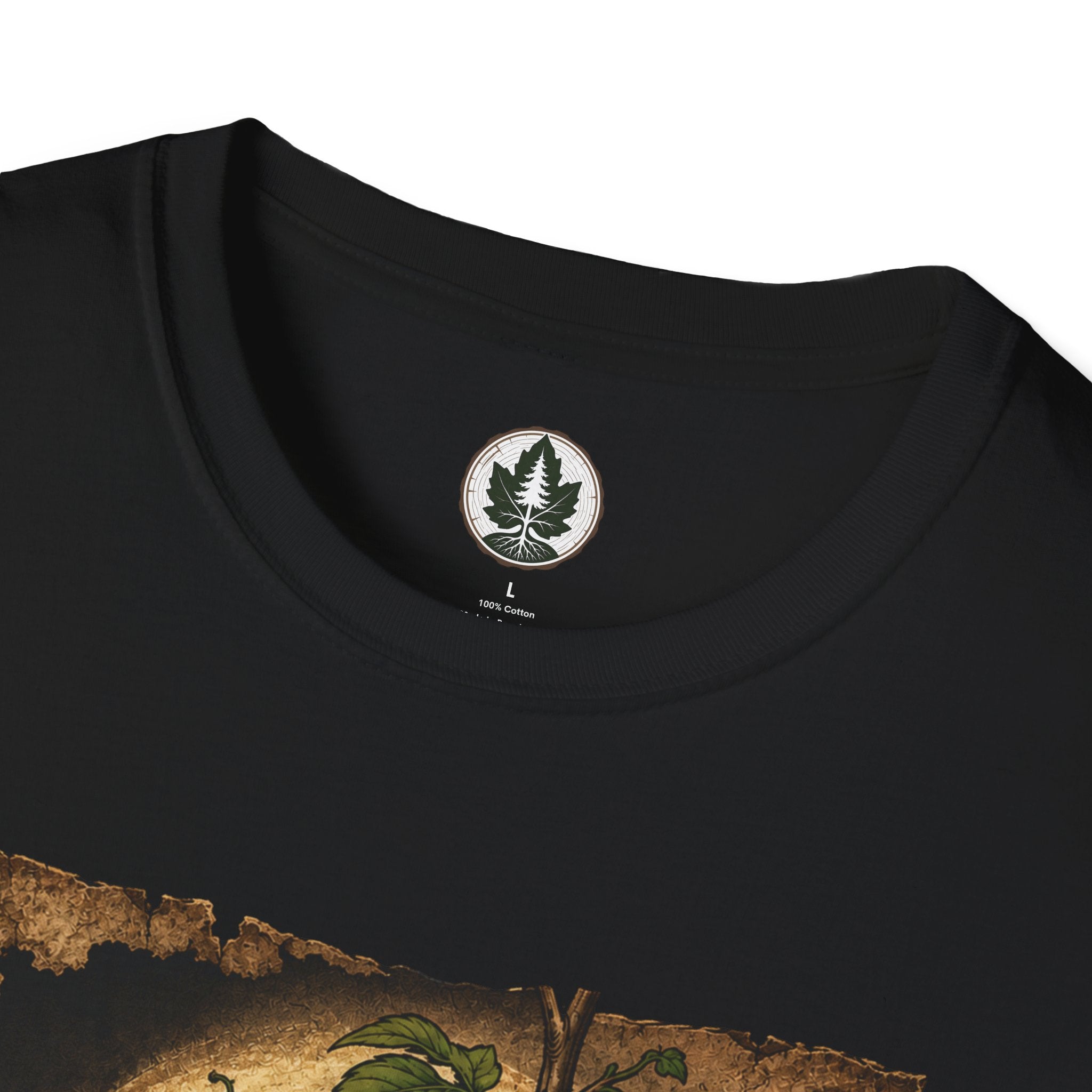 Invasive species English Ivy Outlaw T‑Shirt