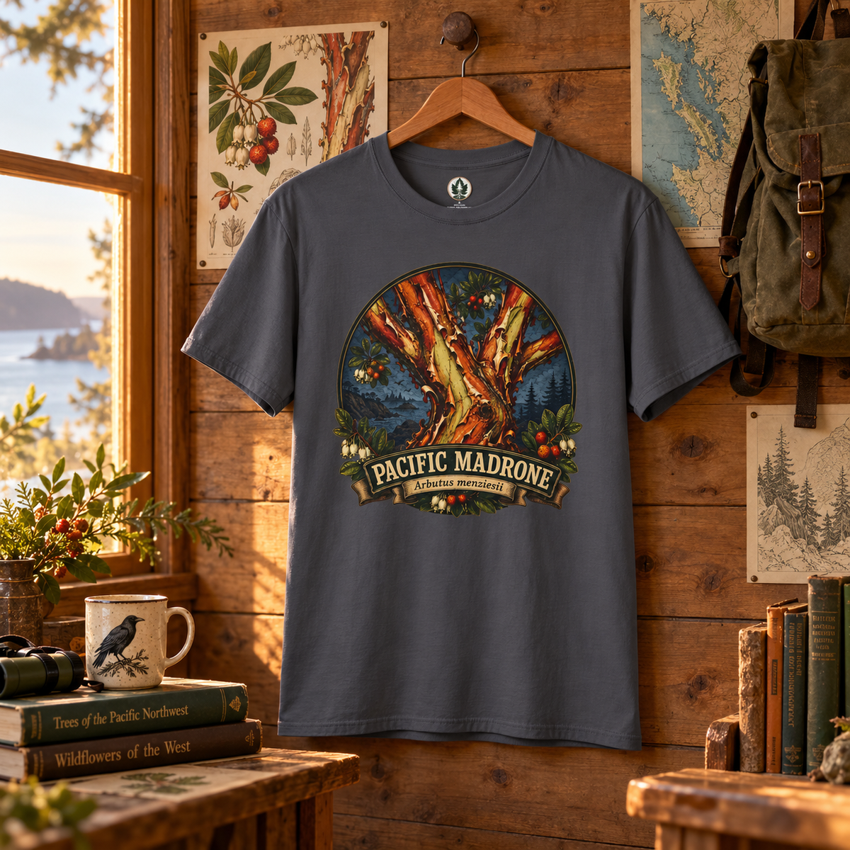 Pacific Madrone, Arbutus menziesii Version 2 T‑Shirt